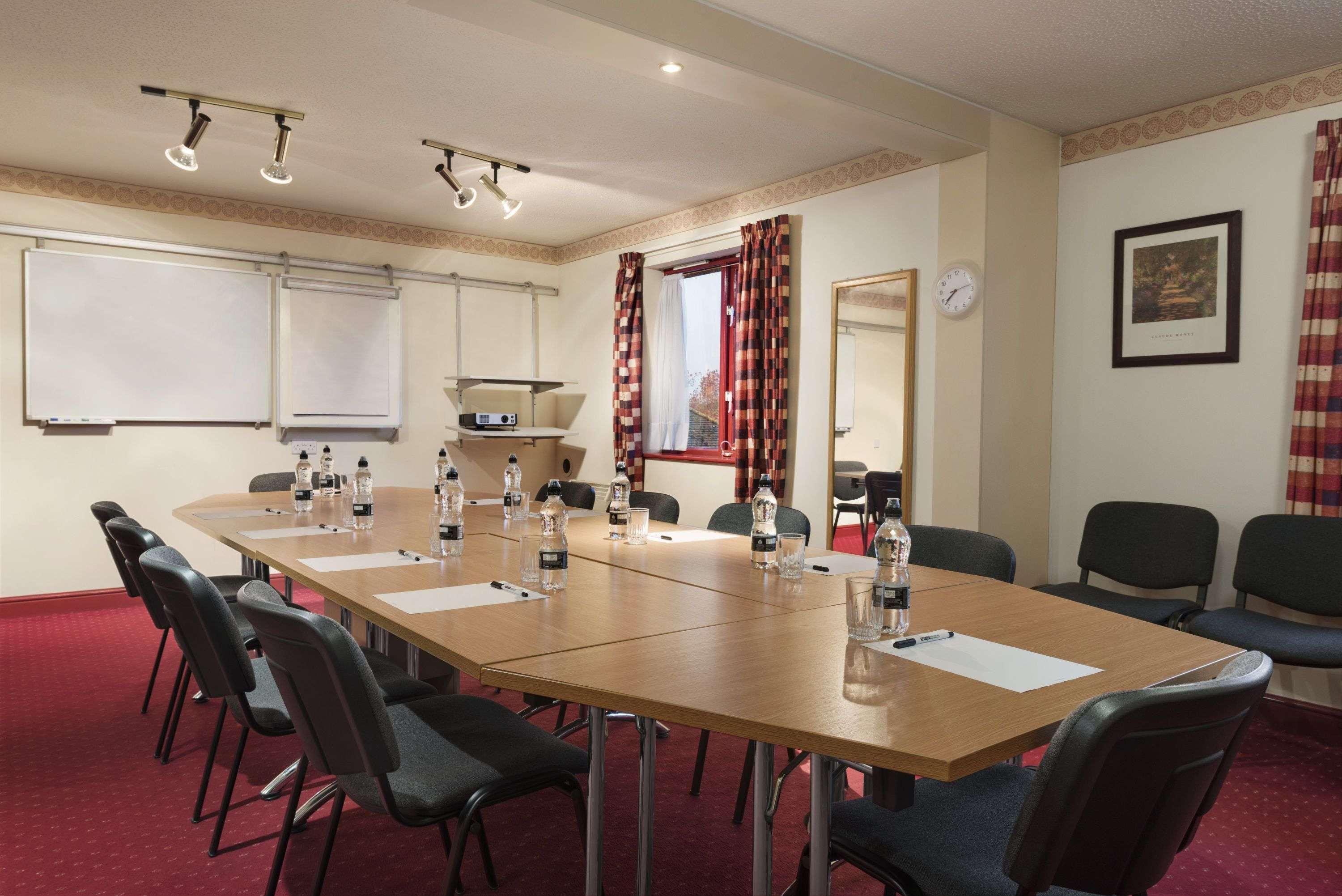 Days Inn Tewkesbury Strensham Eksteriør bilde