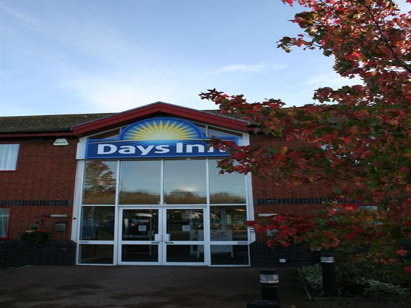 Days Inn Tewkesbury Strensham Eksteriør bilde