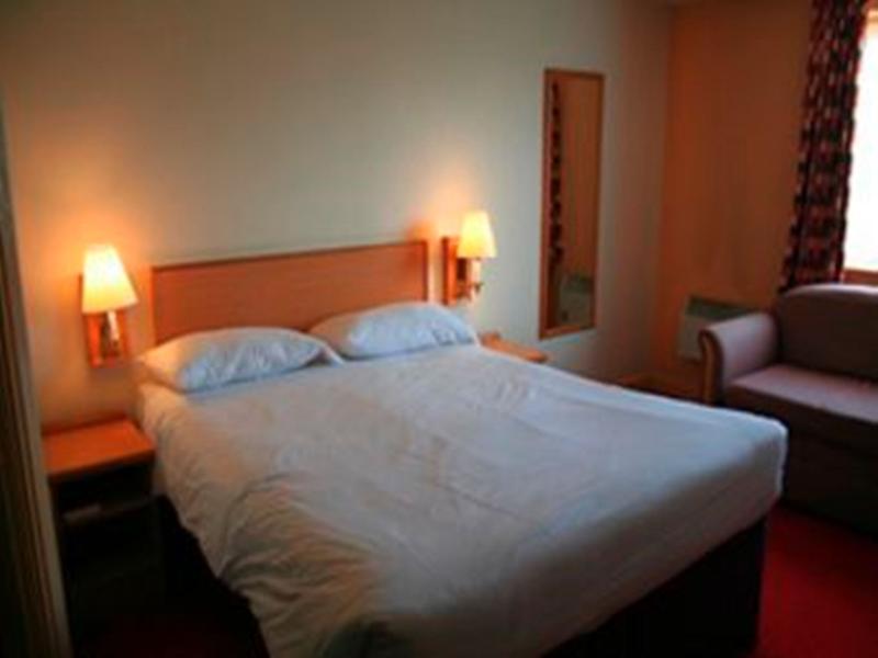 Days Inn Tewkesbury Strensham Rom bilde