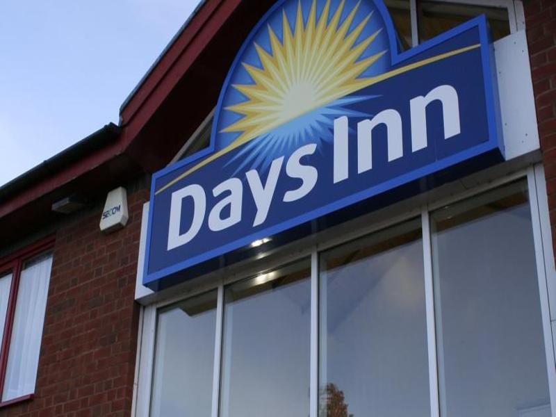 Days Inn Tewkesbury Strensham Eksteriør bilde