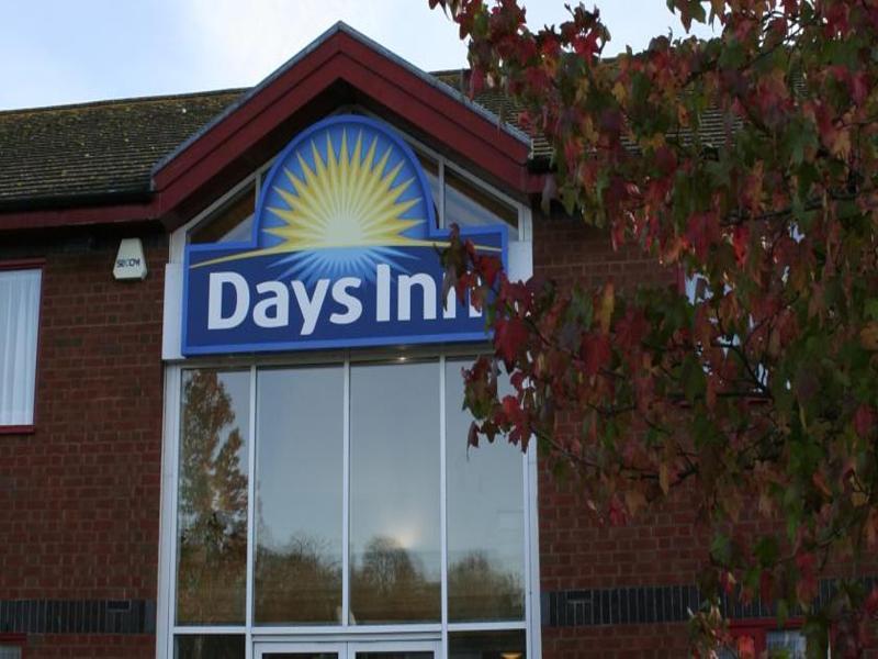 Days Inn Tewkesbury Strensham Eksteriør bilde