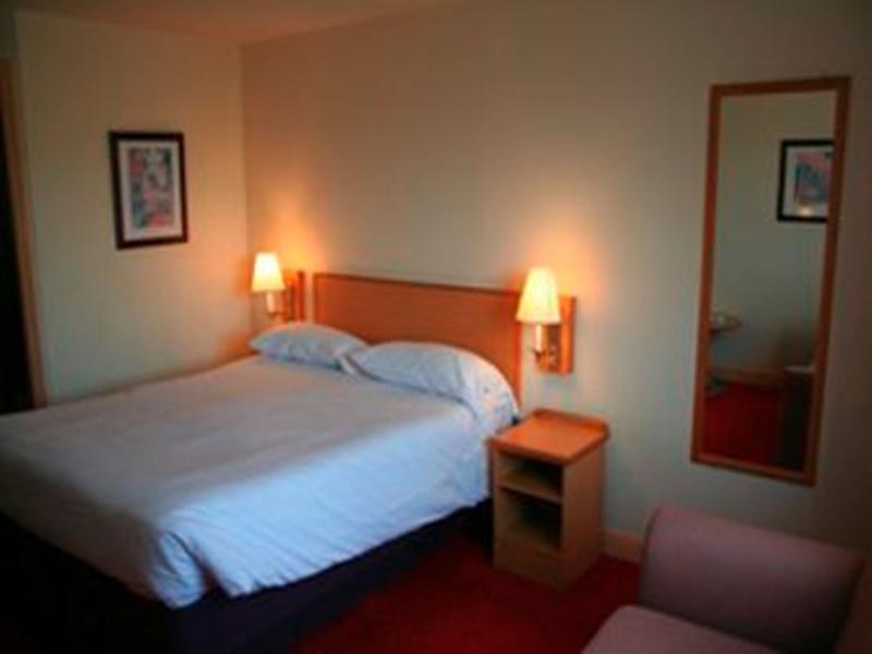 Days Inn Tewkesbury Strensham Rom bilde