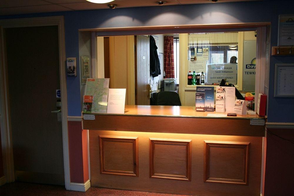 Days Inn Tewkesbury Strensham Eksteriør bilde